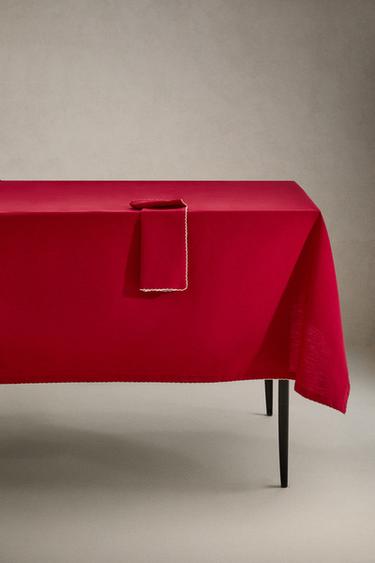 TOALHA DE MESA COM ONDAS - Vermelho da Zara