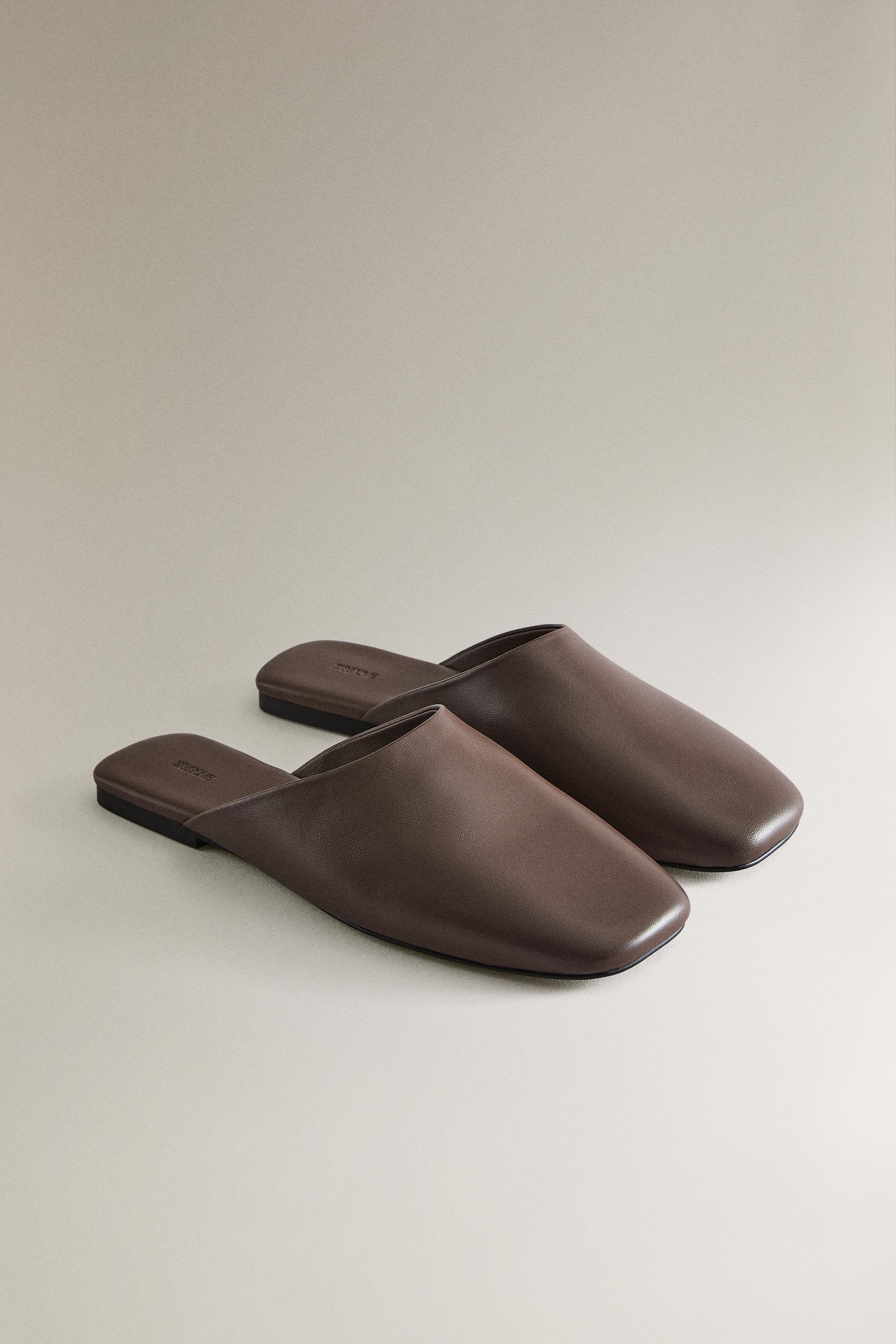 LEATHER MULE WITH SQUARE TOE