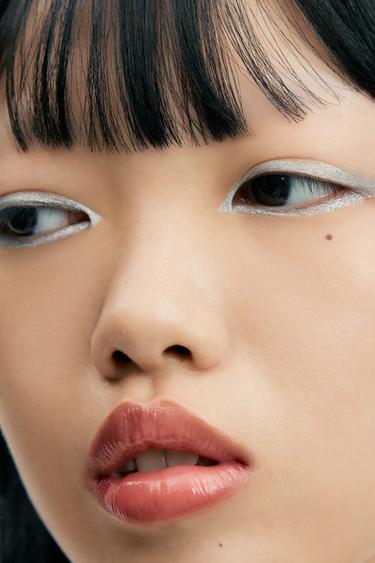 {navn} - {farge} for Zara