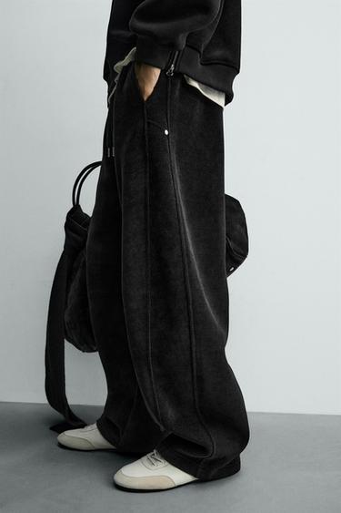 MANŠESTROVÉ KALHOTY BALLOON FIT - Černá od Zara