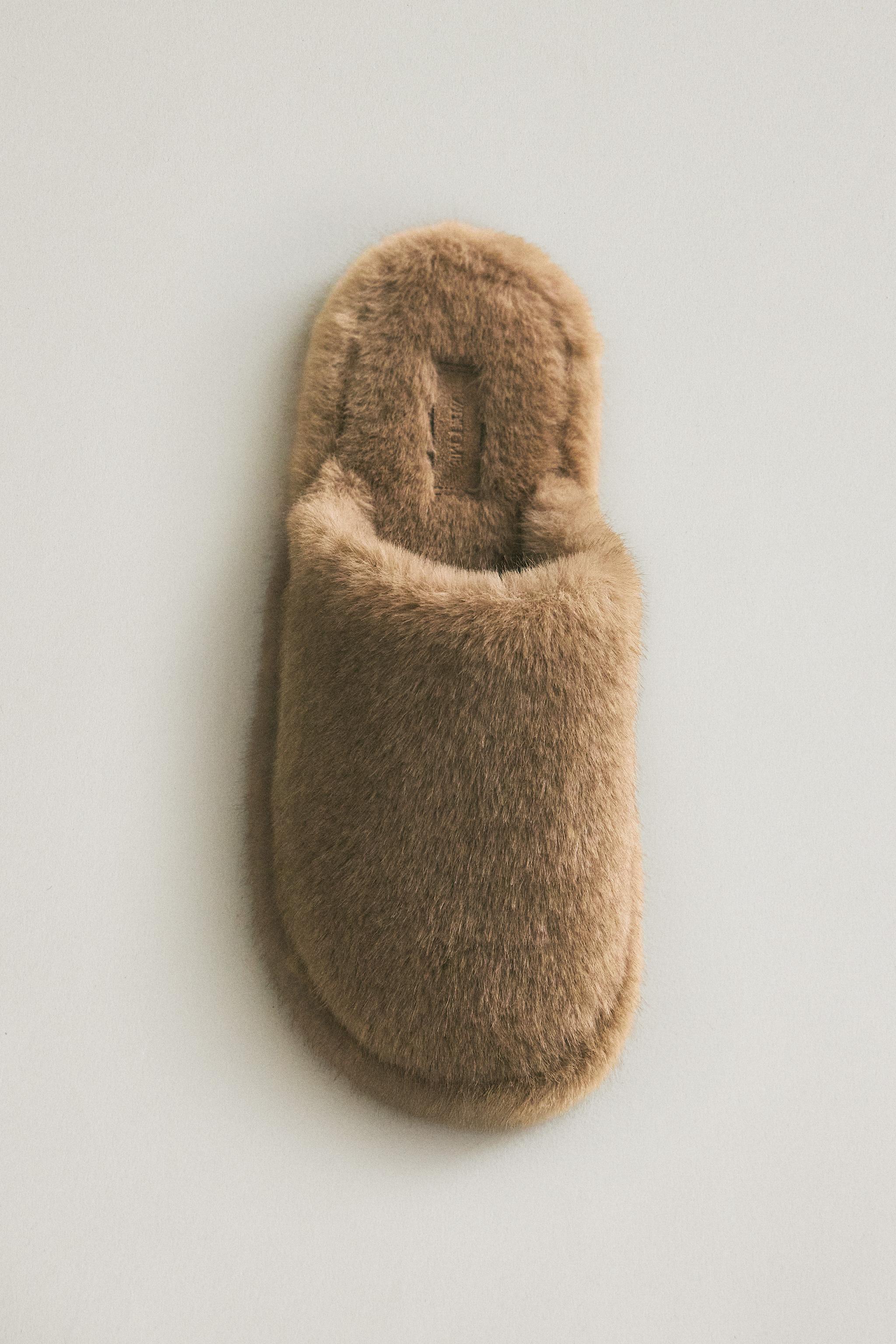 FAUX FUR MULE SLIPPERS