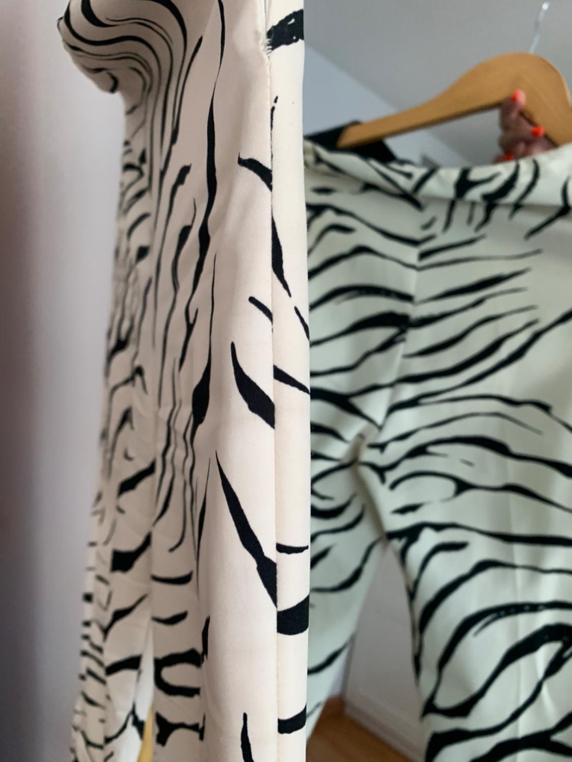 MINI FLARE PRINTED TROUSERS - Image 4