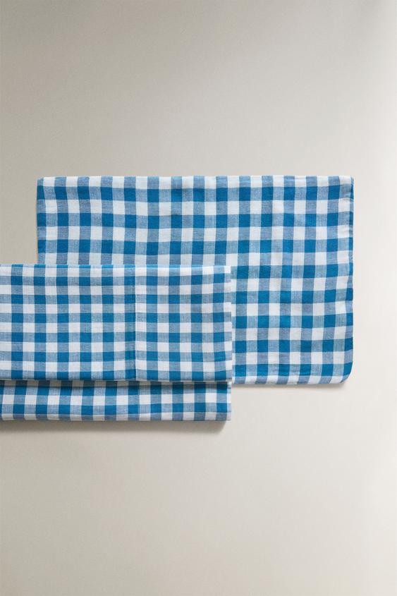 ENSEMBLE TAIE D’OREILLER ET DRAP DE DESSUS LIT BÉBÉ À CARREAUX - Bleu roi de Zara - Image 0