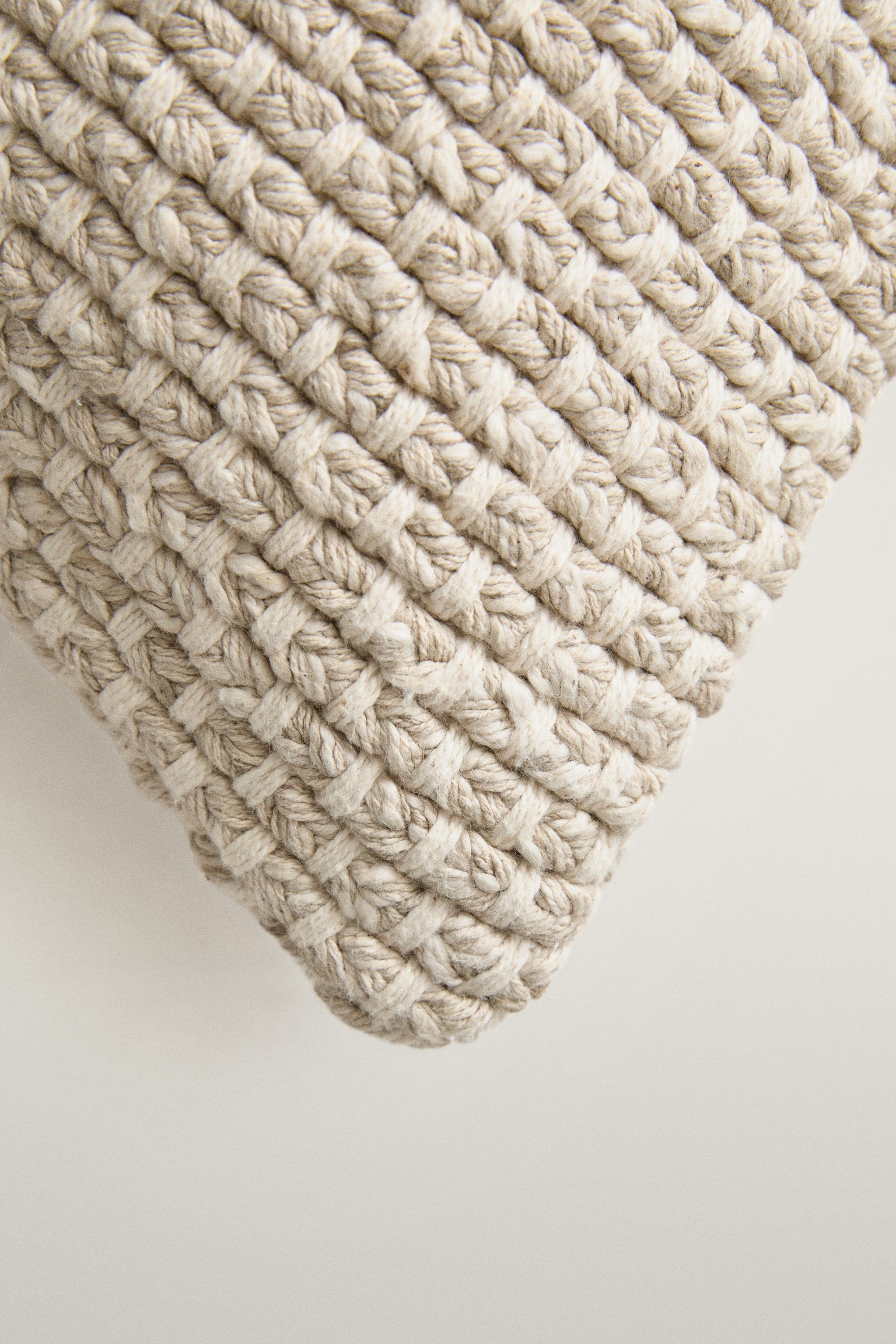 HOUSSE DE COUSSIN TRESSÉE