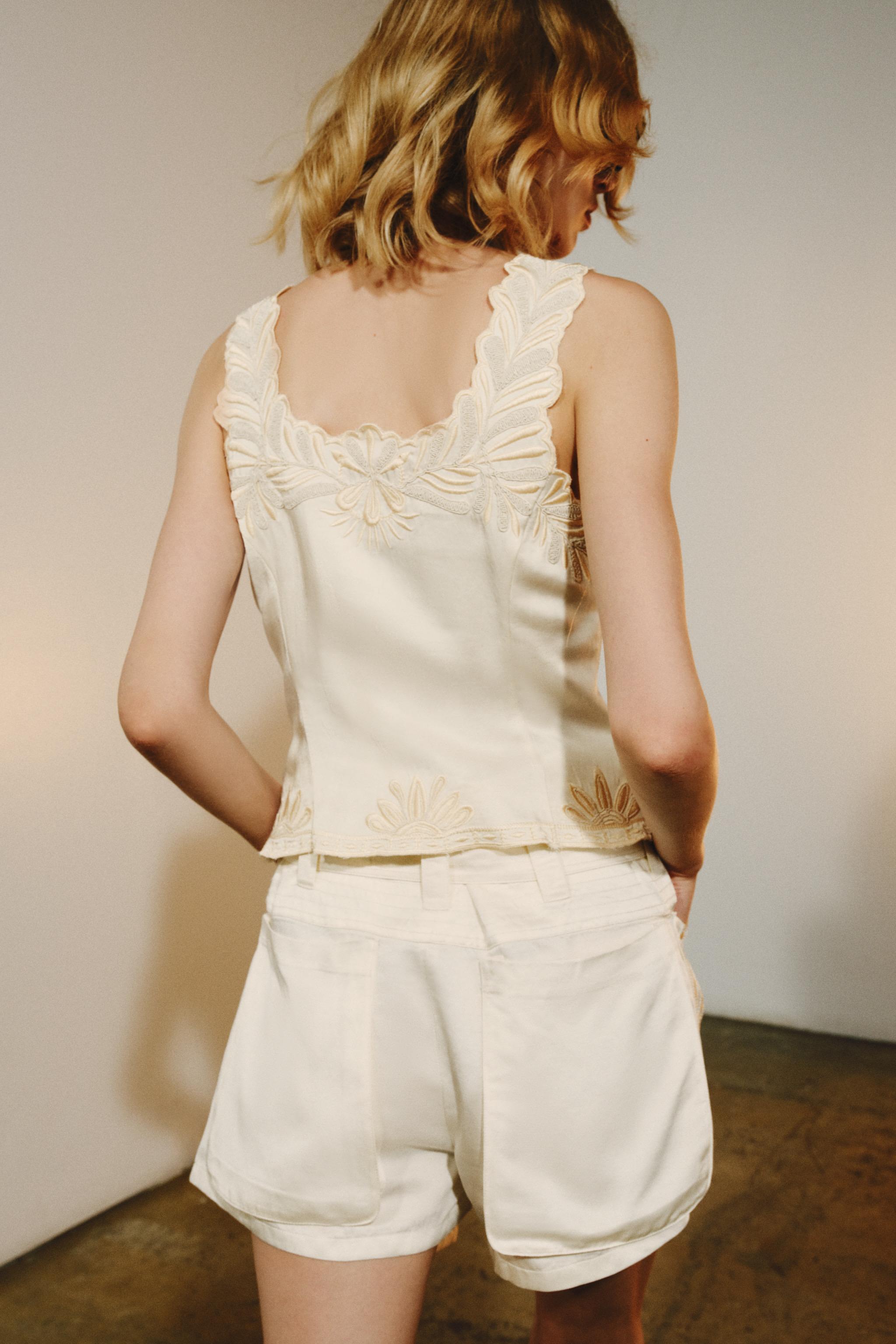 Женские шорты Zara ZW COLLECTION EMBROIDERED BERMUDA SHORTS — фото 5