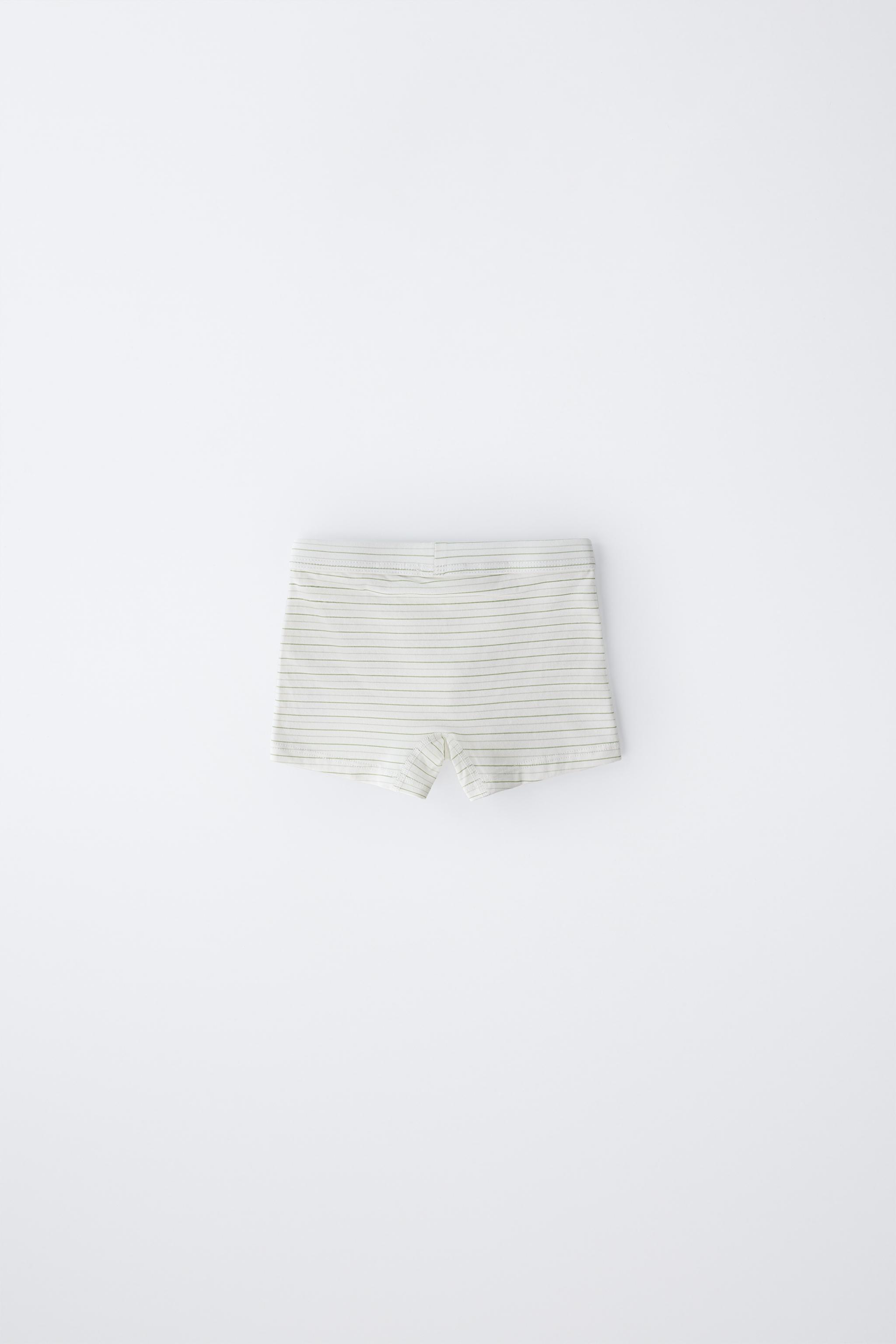 AGES 3-6 / TWO-PACK OF HULK © MARVEL BOXERS