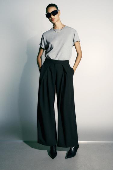 PLEATED WIDE-LEG TROUSERS - Black by Zara