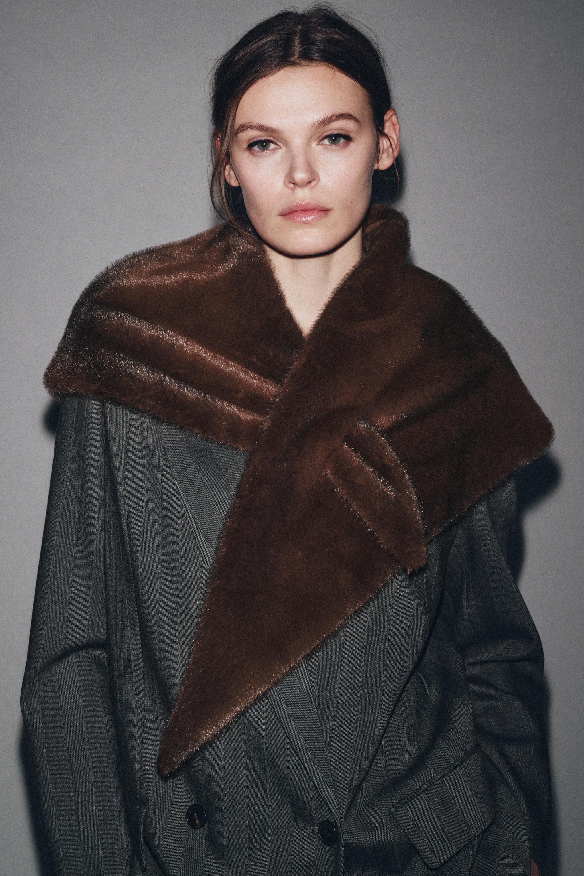 TRIANGULAR FAUX FUR SCARF - Brown | ZARA Thailand