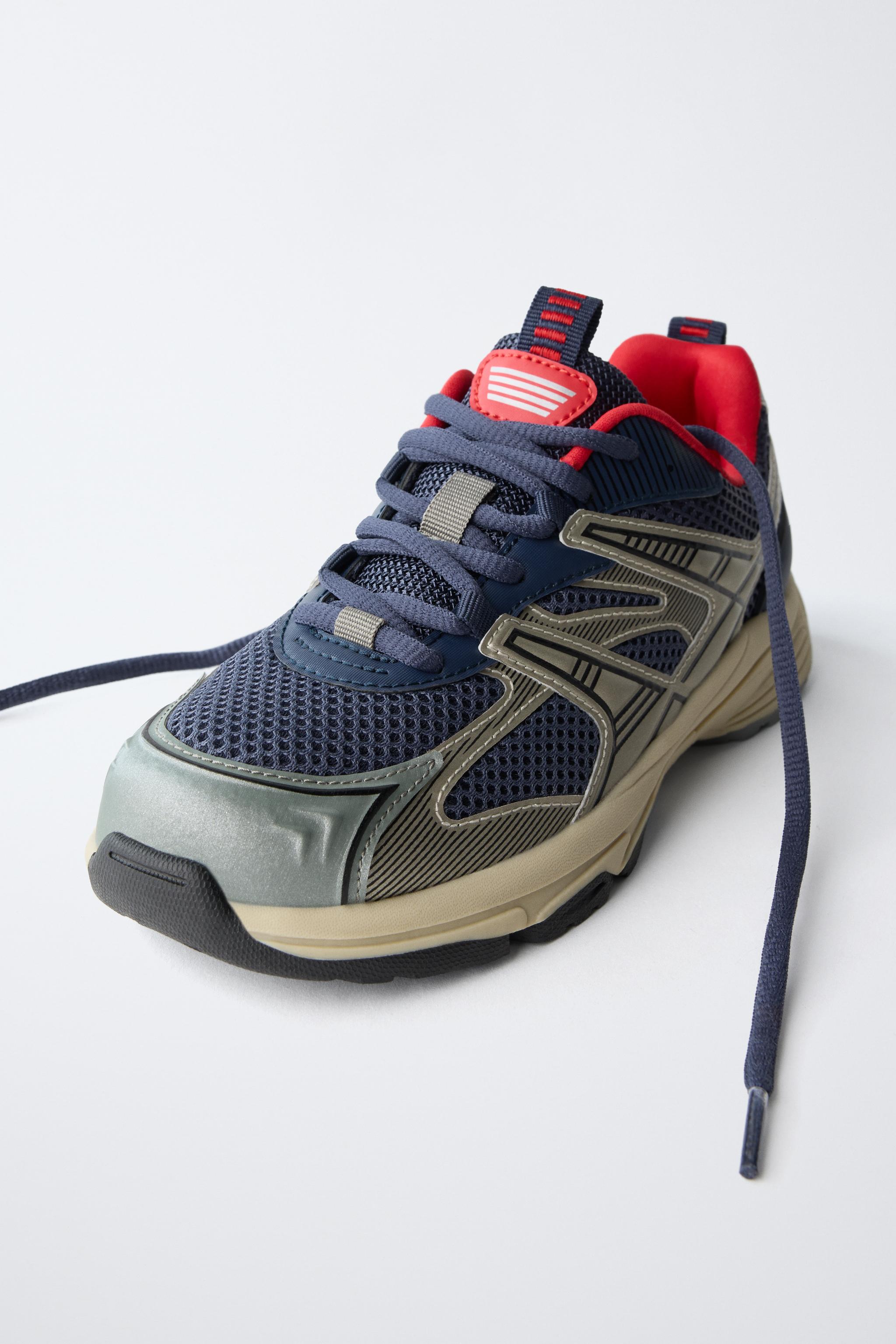 MESH SNEAKERS