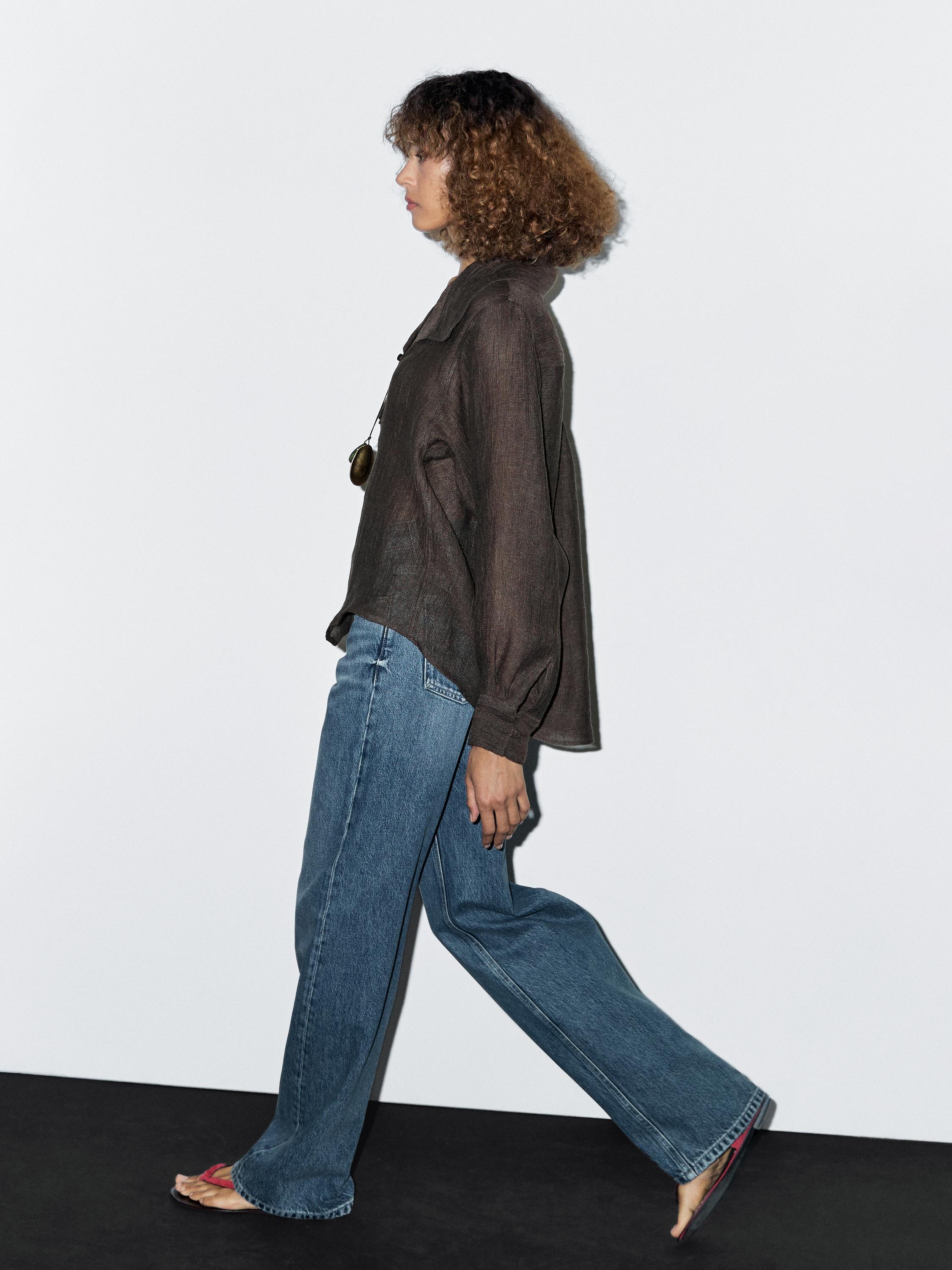 100% linen blouse with chest detail