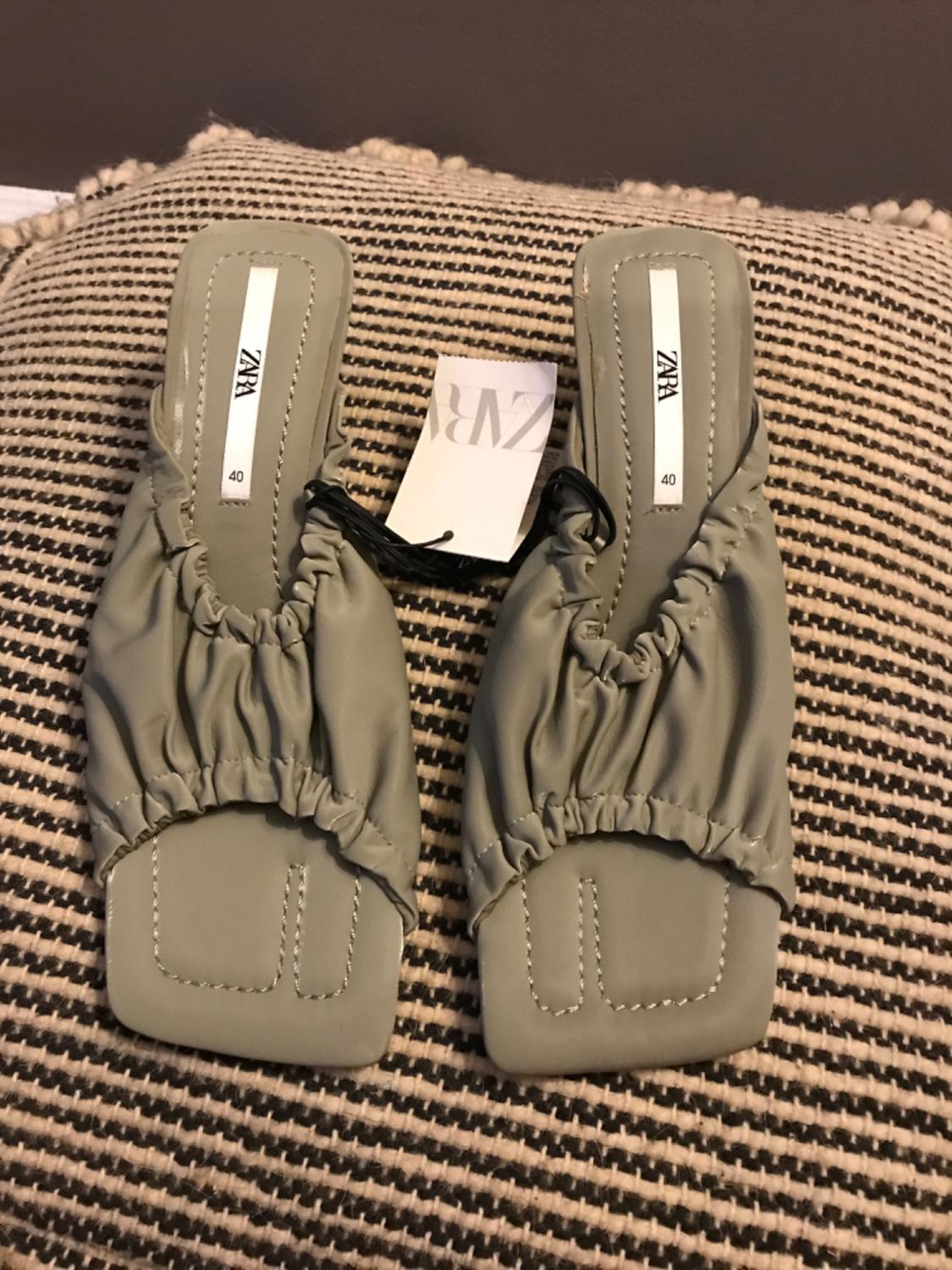 GREEN MULES - Image 2