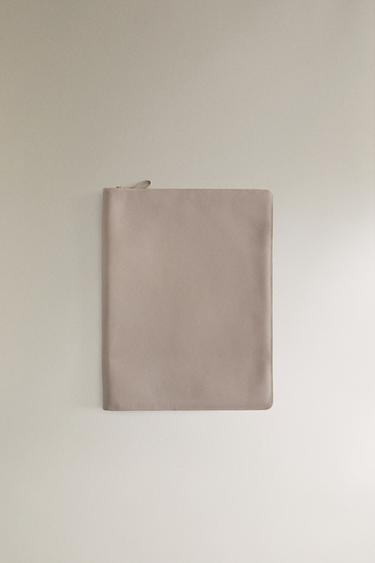 CAPA DE COURO - Cinza da Zara