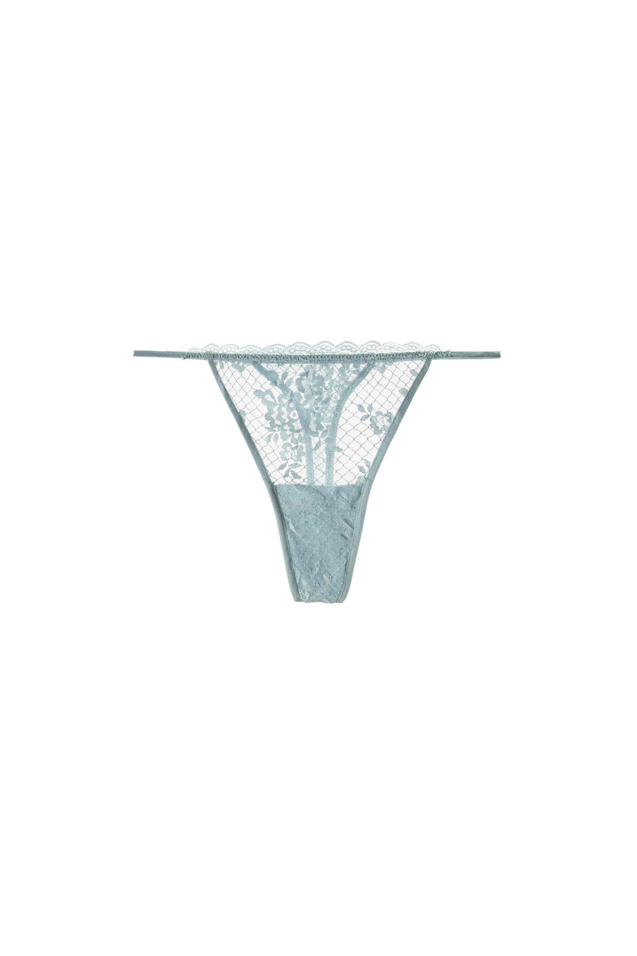 TANGA EN DENTELLE