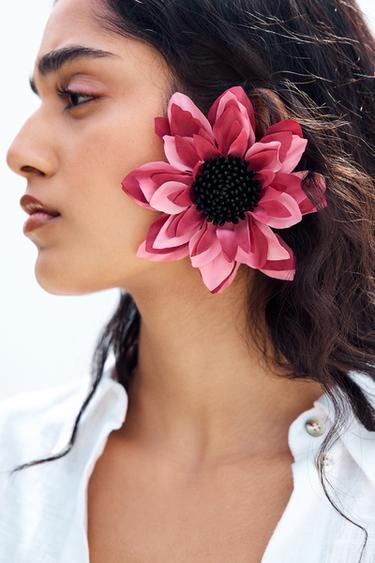 MAXI PENDIENTES FLOR CONTRASTE - Rosa de Zara