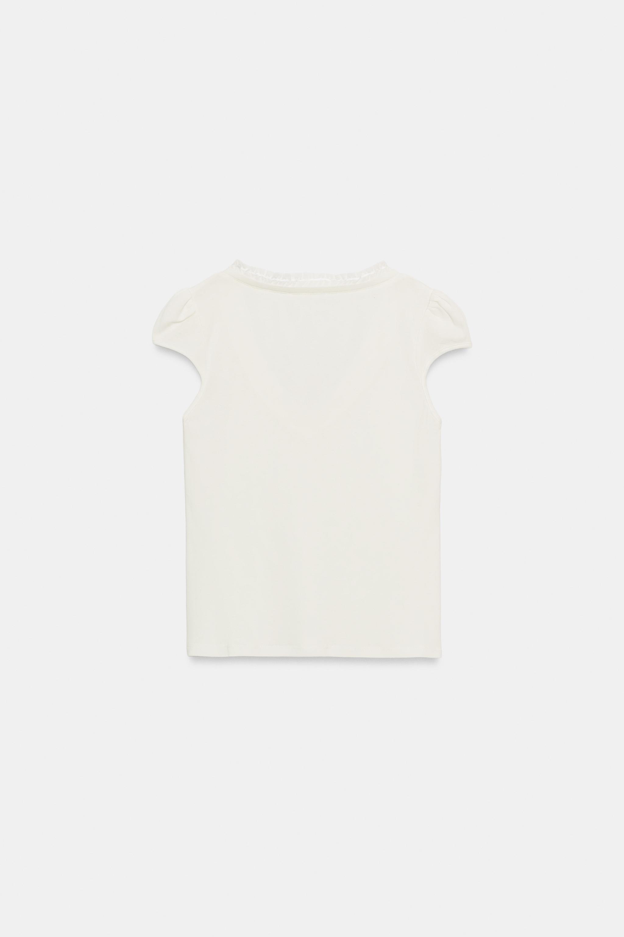 CONTRAST V-NECK T-SHIRT