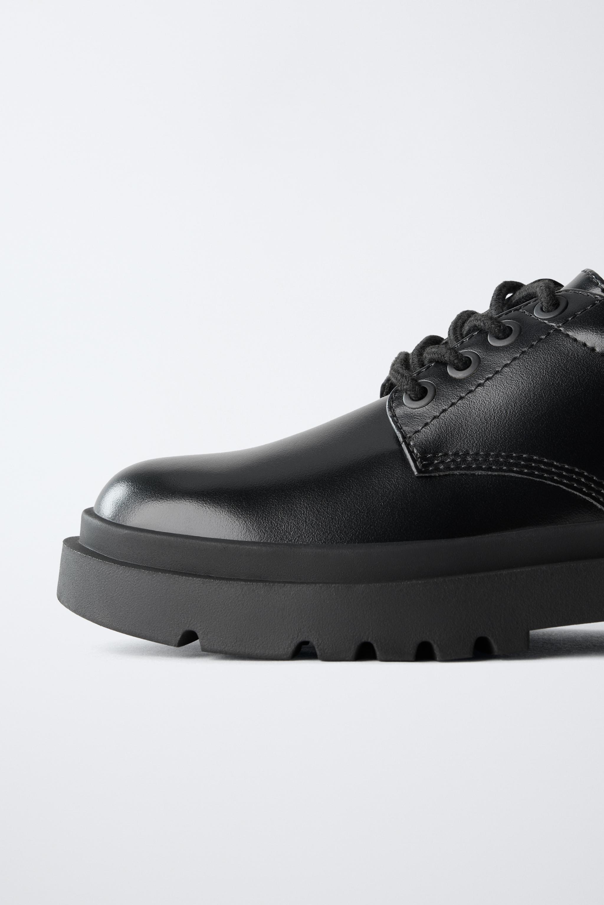 BLUCHER TRACK Negro ZARA España