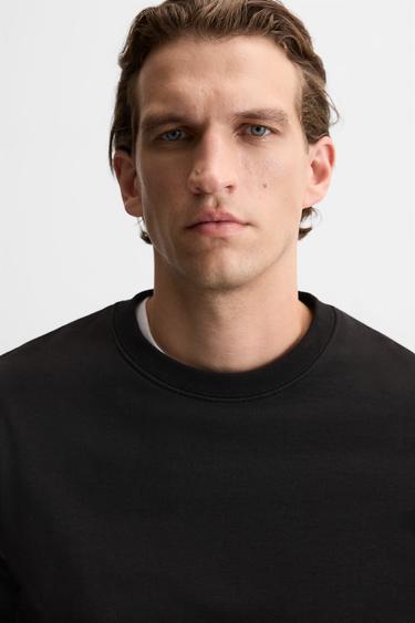 BASIC CREW NECK SWEATSHIRT - Black by Zara - Image 4
