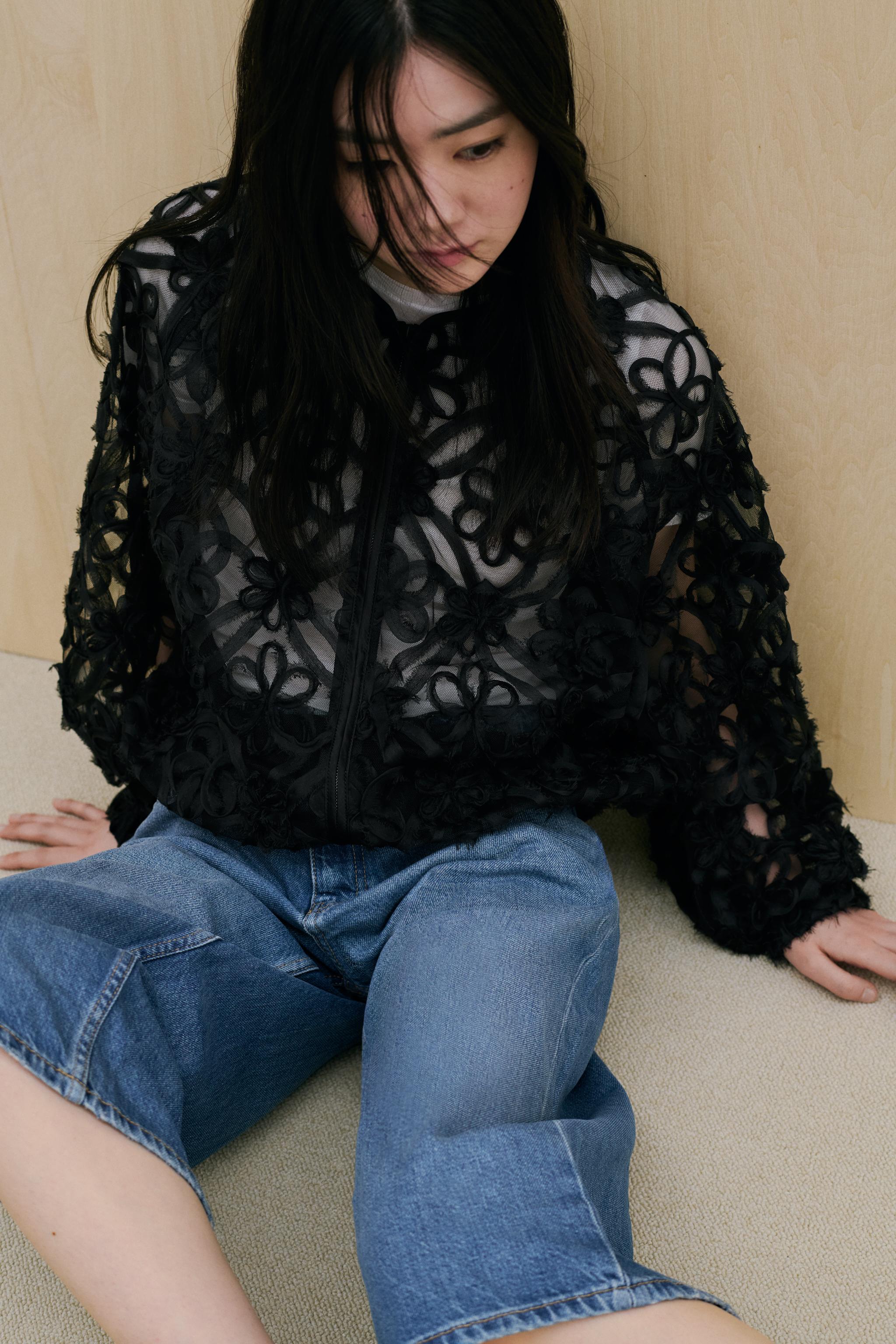 ZARA ザラ　エンボスフラワー ジャケット　新品、未使用 エンボスフラワー ジャケット - ブラック | ZARA Japan / 日本