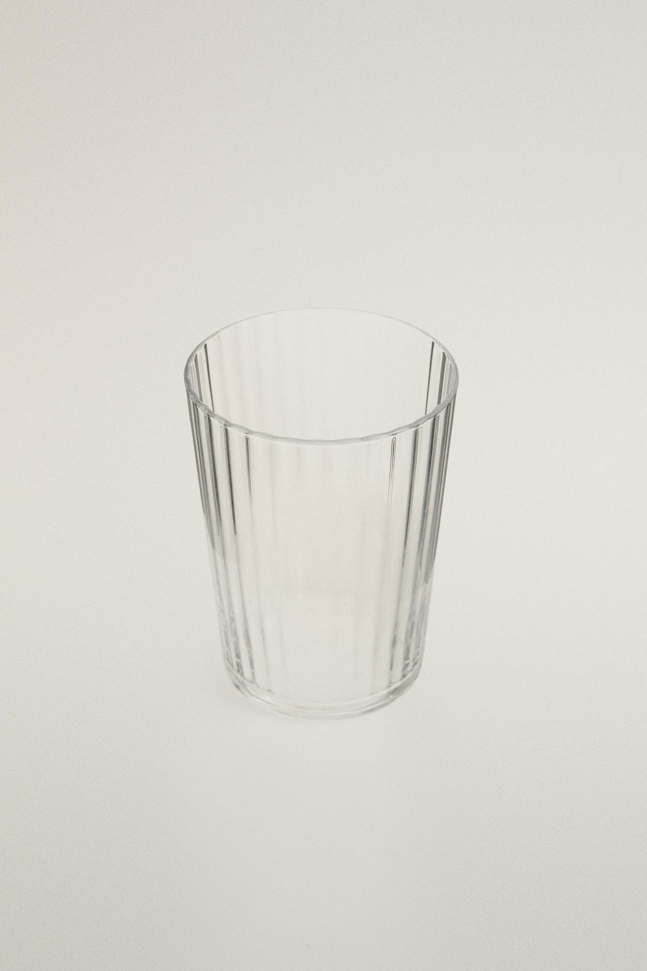 GLASS SOFT DRINK TUMBLER WITH LINE DESIGN — Transparent