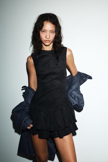 ROBE COURTE EFFET DAIM À VOLANTS - Noir de Zara - Image 1
