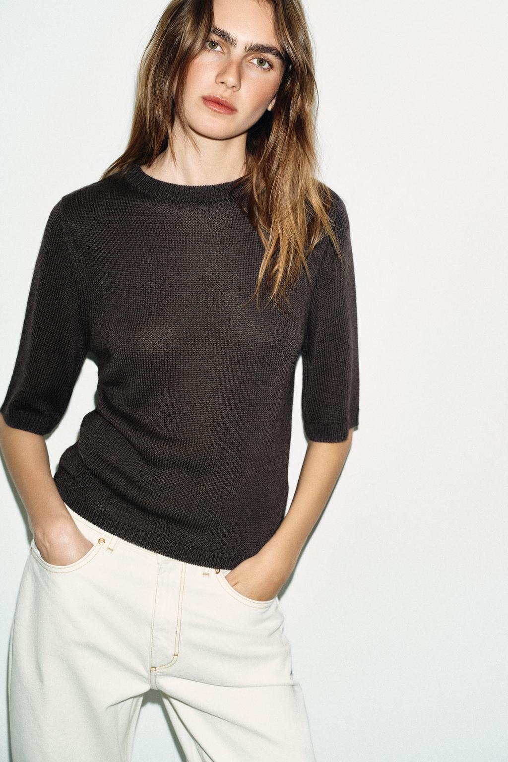 SHORT SLEEVE KNIT SWEATER