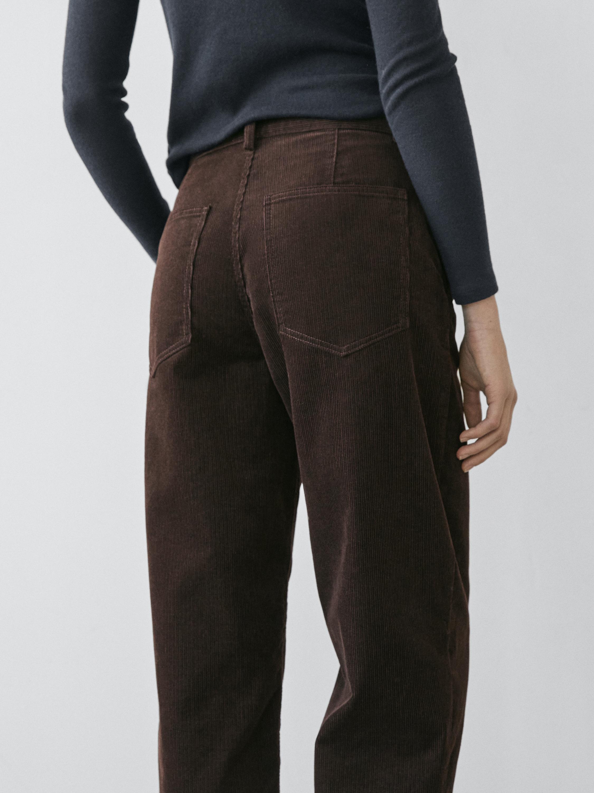 Pantalon barrel fit en velours côtelé