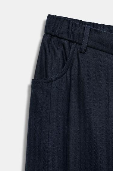 PANTALON STRUCTURÉ CHEVRONS ZW COLLECTION - Bleu marine de Zara - Image 6