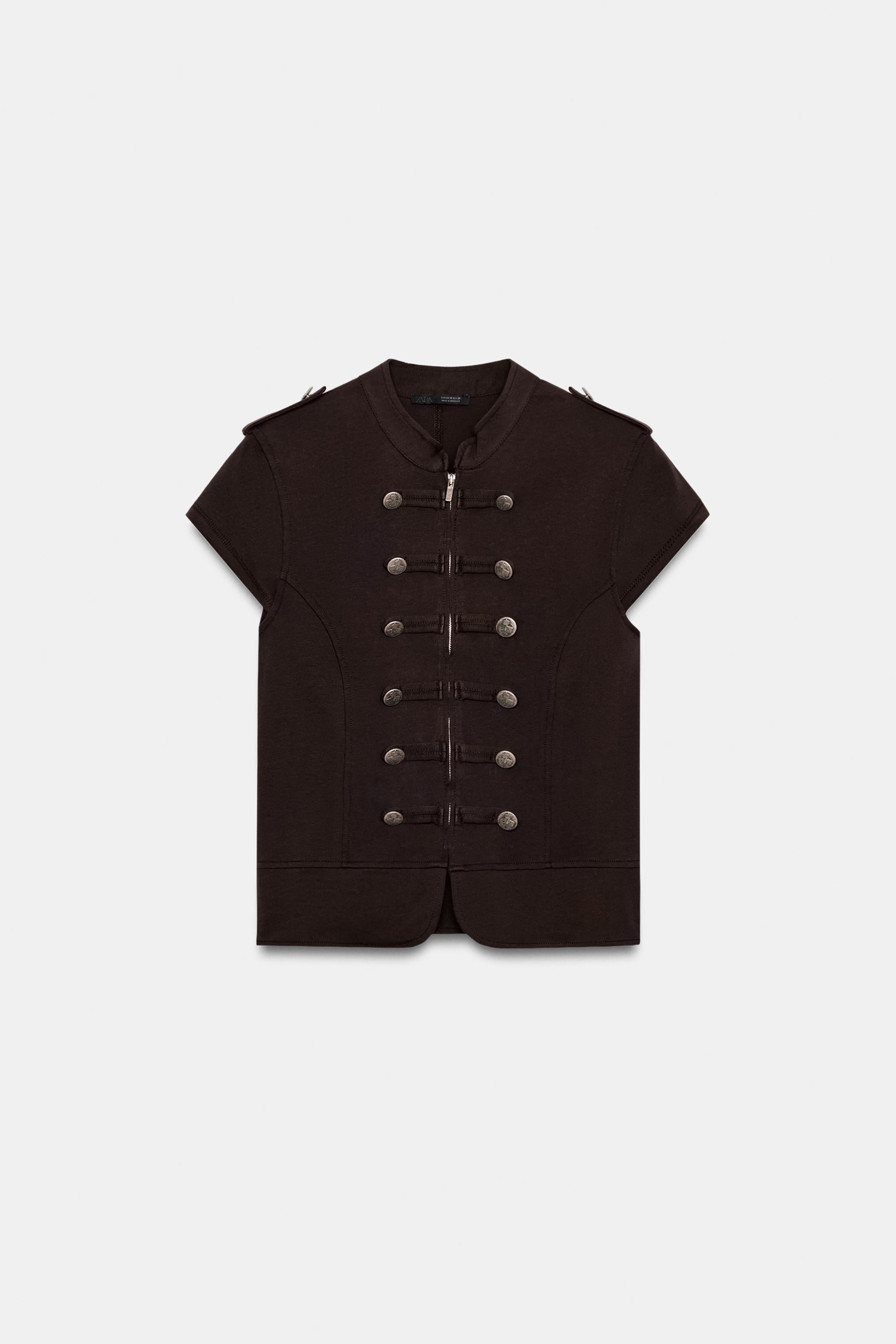 ZIP-UP BUTTON TOP