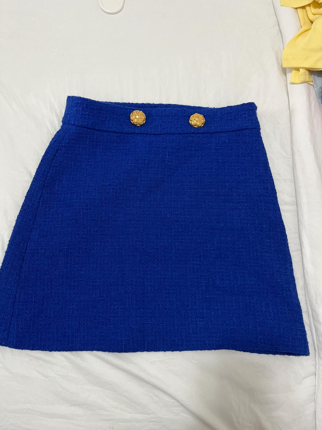 TEXTURED MINI SKIRT