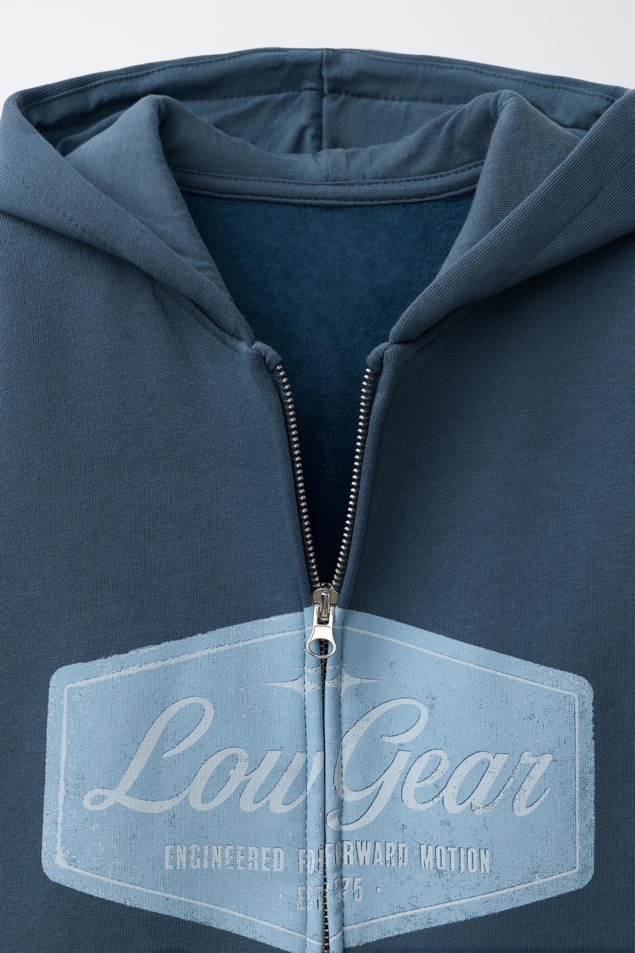 TEXT ZIP-UP HOODIE