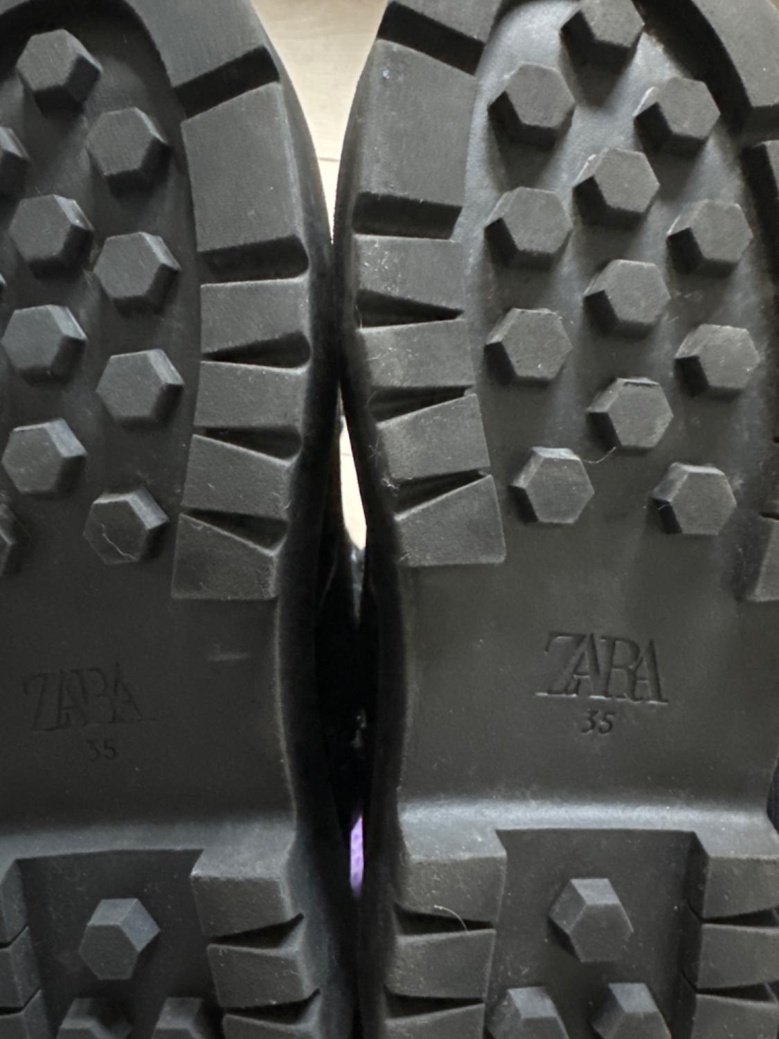 BOOTS ZIP AND TIE SIZE 35 - Image 4