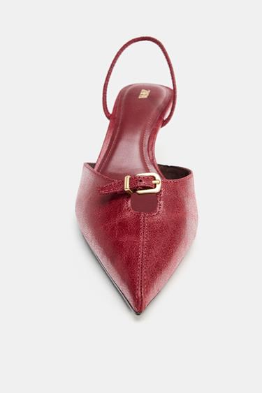 CHAUSSURES À TALONS OUVERTES À L'ARRIÈRE AVEC BOUCLE - Rouge de Zara - Image 4