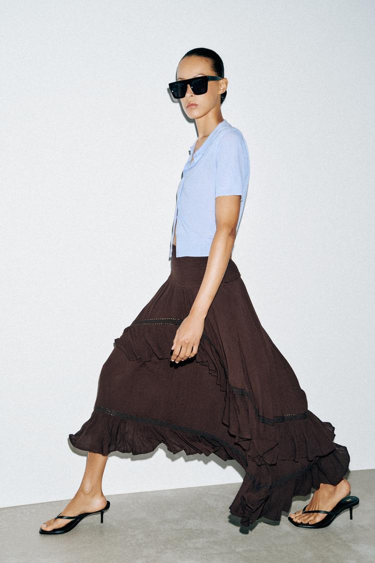 Falda midi con volantes 4
