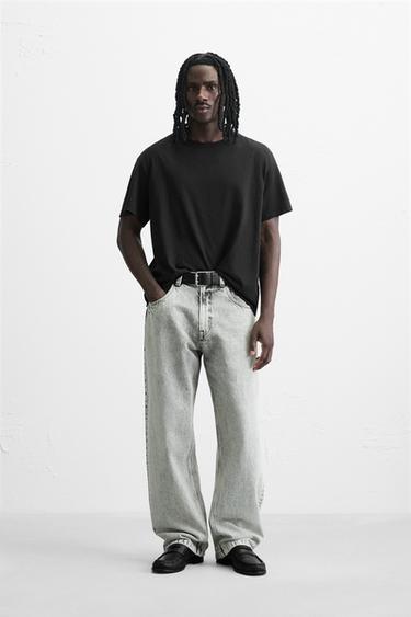 IRREGULAR TEXTURE T-SHIRT - Black by Zara