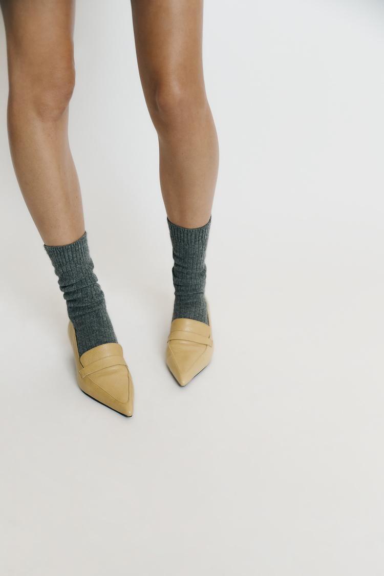 Mocasín tacón piel