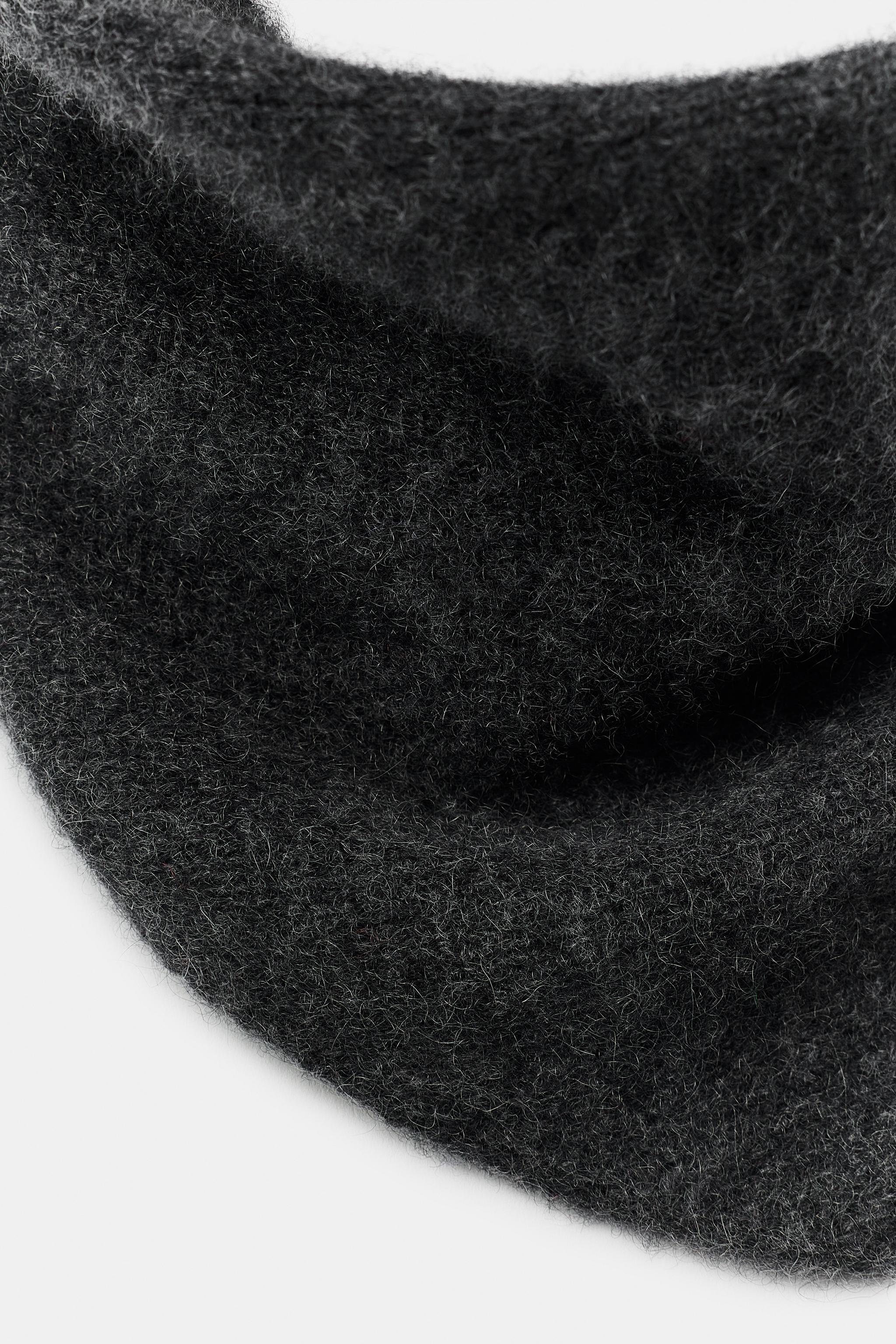 SOLID-COLOR 100% CASHMERE BANDANA