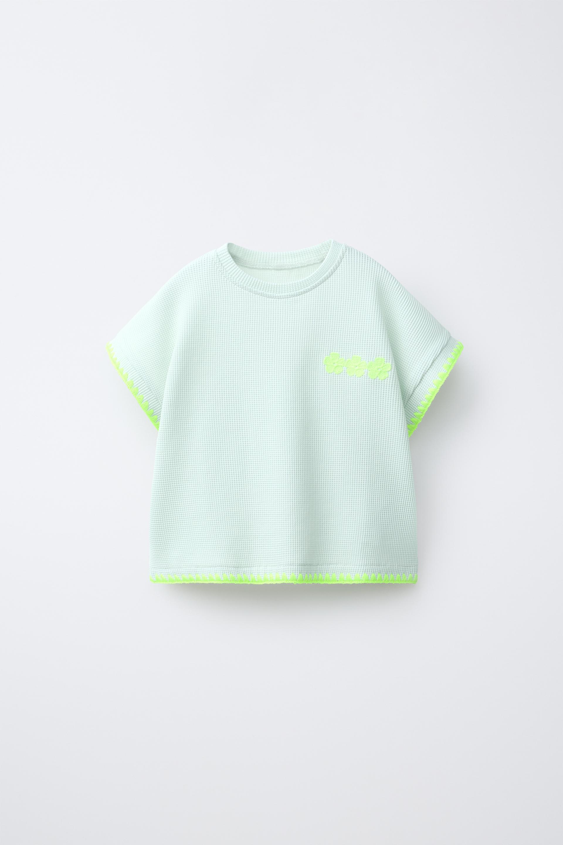 Fluorescent Contrast Waffle-Knit T-Shirt