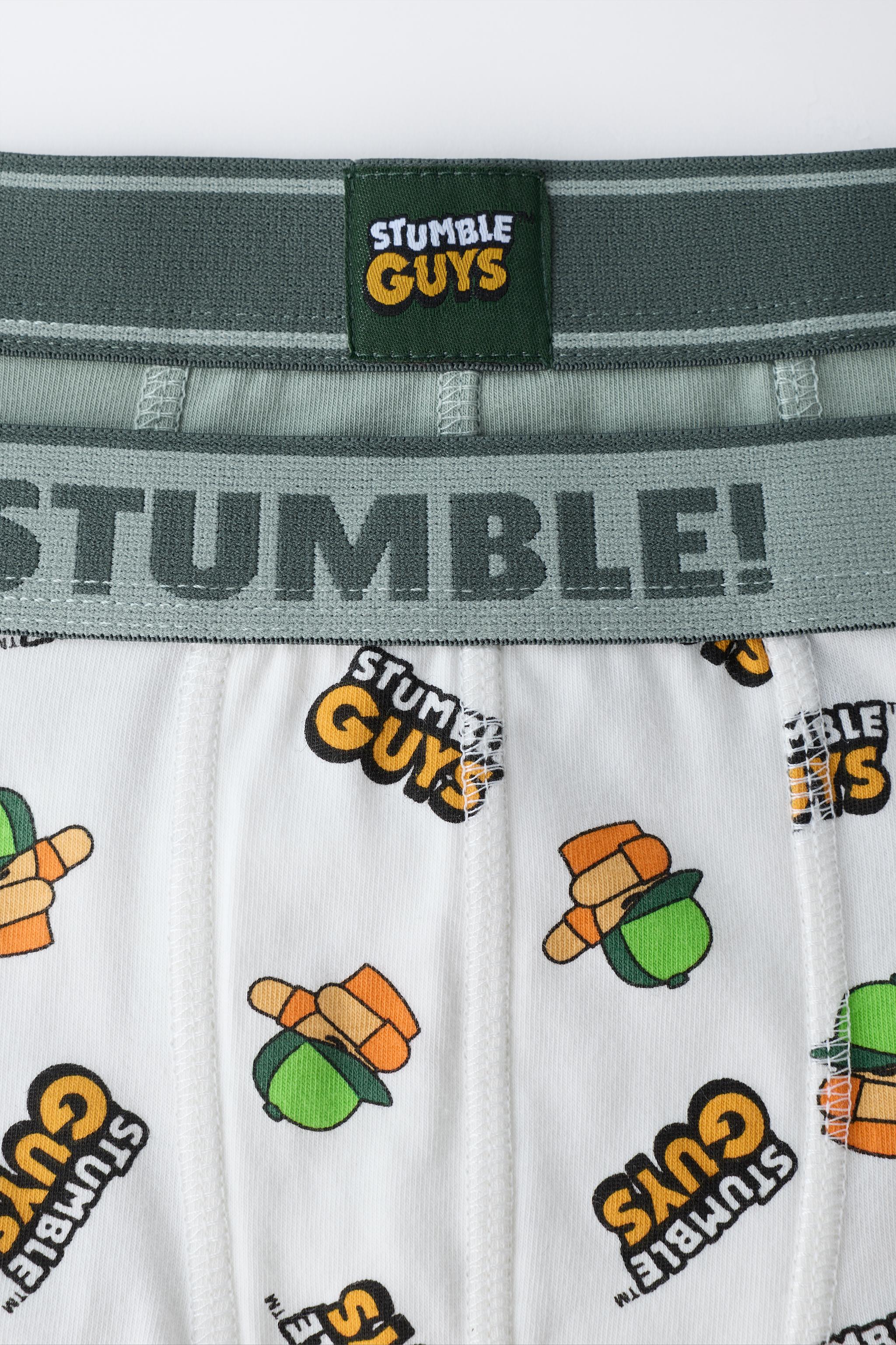 AGES 6-14 / TWO-PACK OF STUMBLE GUYS ™ © SCOPELY BOXERS
