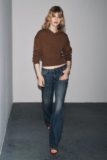 V-NECK KNIT JUMPER - Brown by Zara