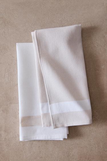 PACK OF WAFFLE-KNIT TEA TOWELS (PACK OF 2) - White by Zara