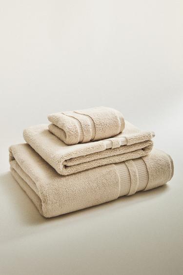 TOALHA DE BANHO REBORDO DUPLO EXTRASSUAVE - Areia-claro da Zara