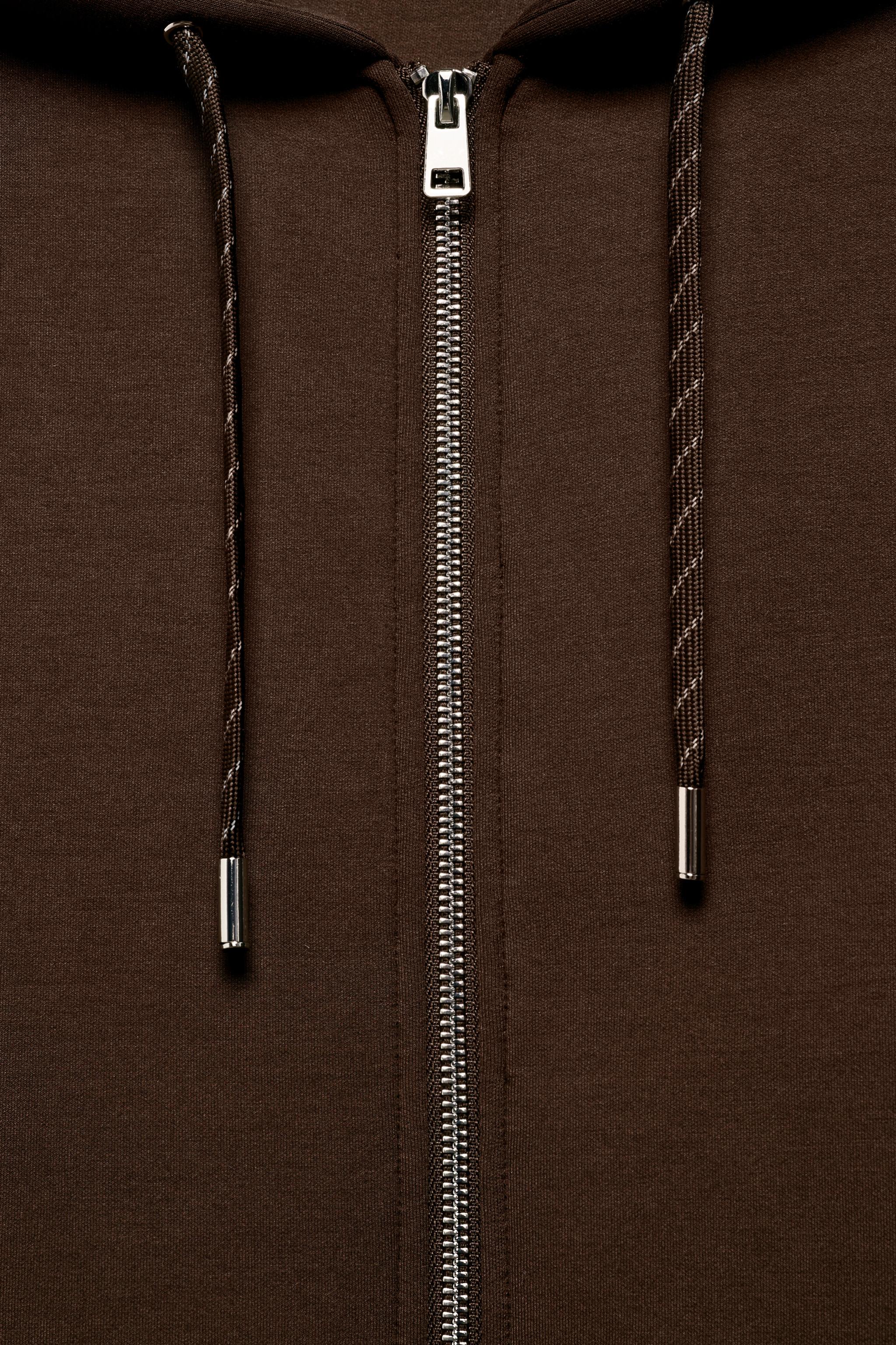 HOODIE WITH DRAWSTRINGS