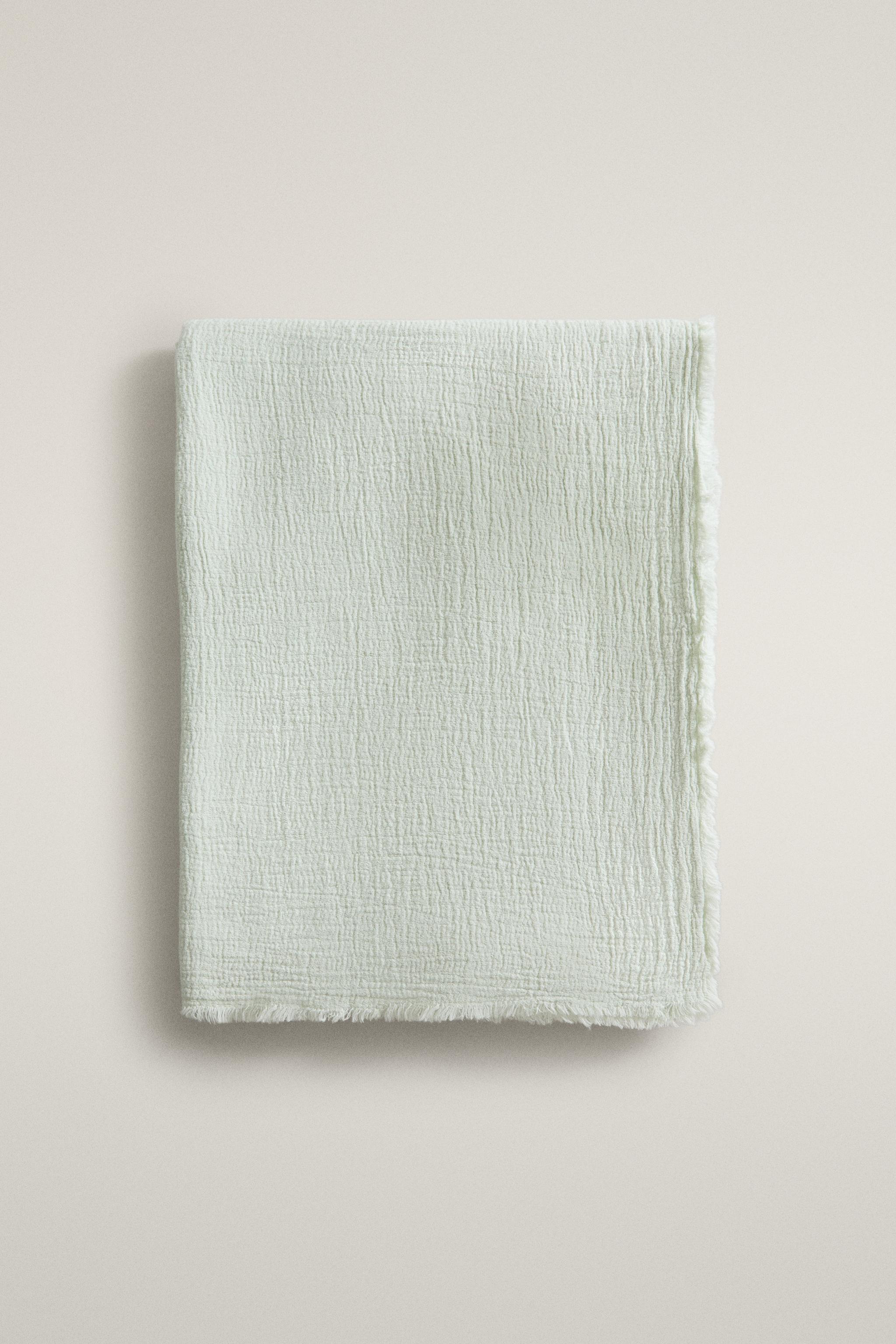 COTTON BLANKET WITH FRINGING