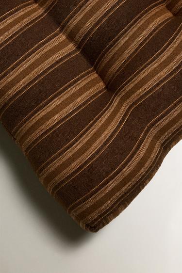 COUSSIN CHAISE RAYURES - rayures de Zara - Image 1