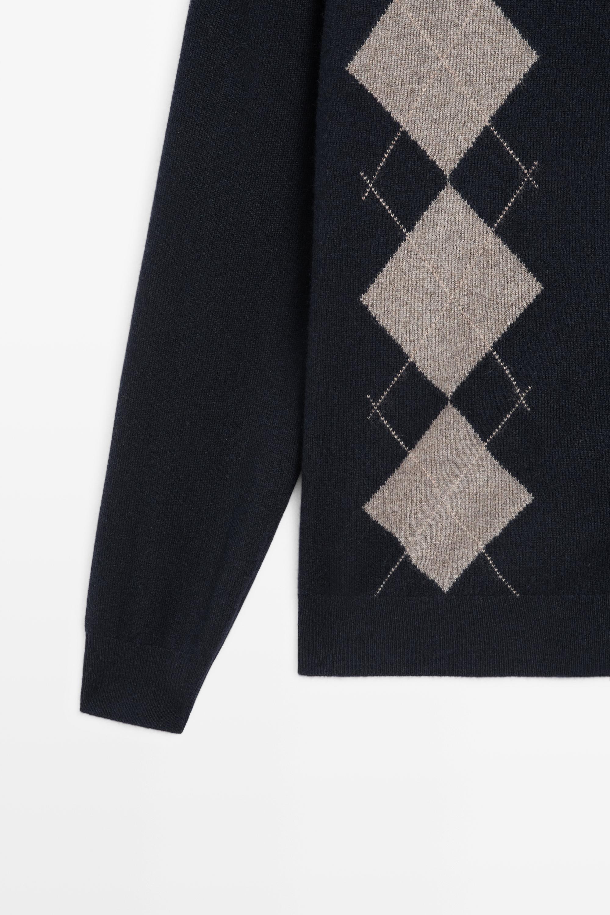 100% cashmere argyle cardigan with buttons