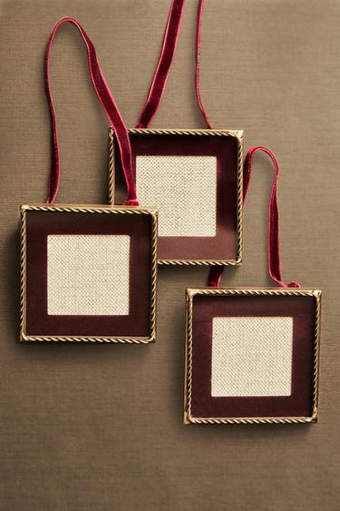 PACK OF FRAME CHRISTMAS TREE DECORATIONS (PACK OF 3) - Gold by Zara - Image 4