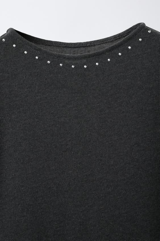 ROBE VOLANTS ET CLOUS - Gris anthracite de Zara - Image 2