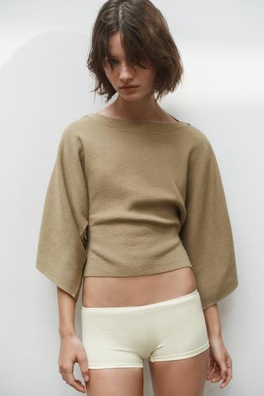 JUMPER WITH CAPE SLEEVES AND BUTTONS - Light beige by Zara