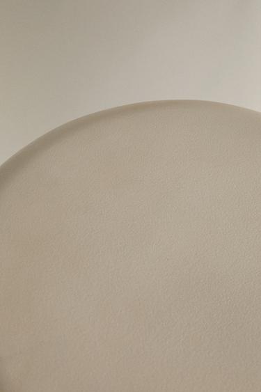 PAPIER-MÂCHÉ SIDE TABLE - Light grey by Zara - Image 4