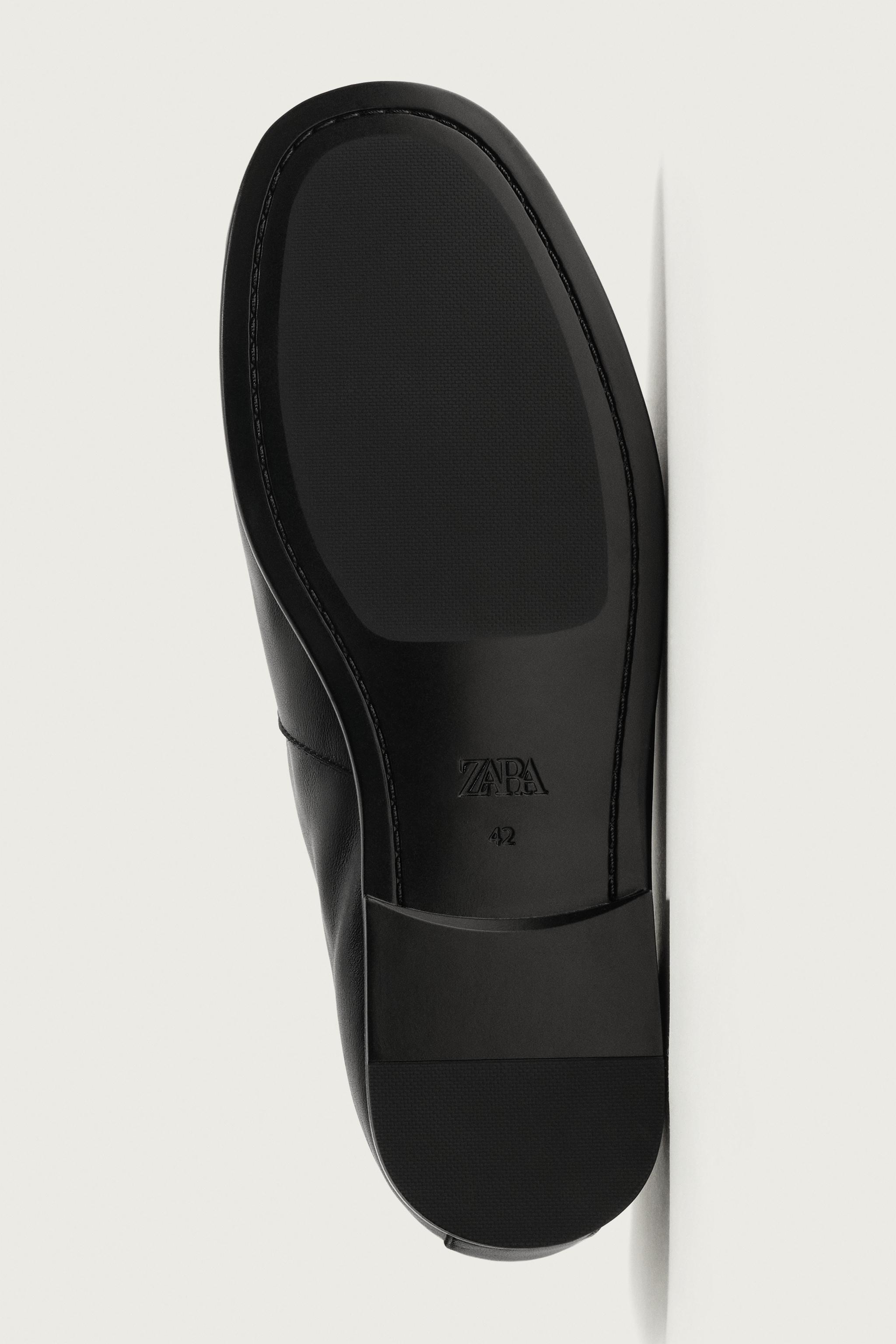 LEATHER LOAFERS